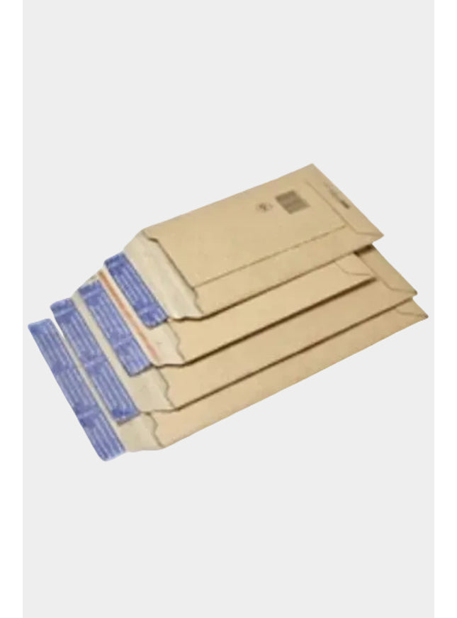 zakomslag microgolfkarton 250x351 mm (A4+) - zelfklevende strip, zonder venster