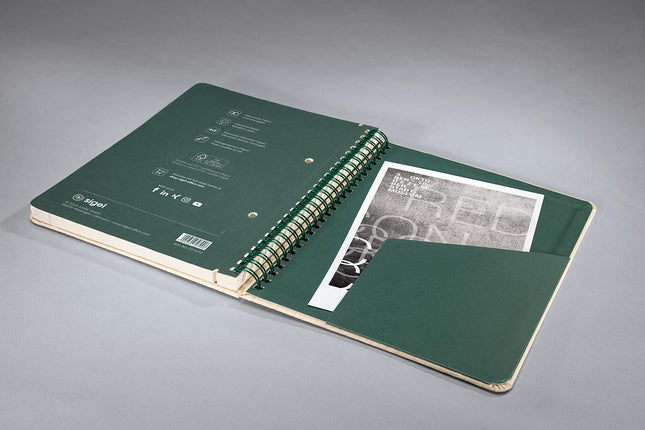 Boek met bamboe kaft, spiraalbinding