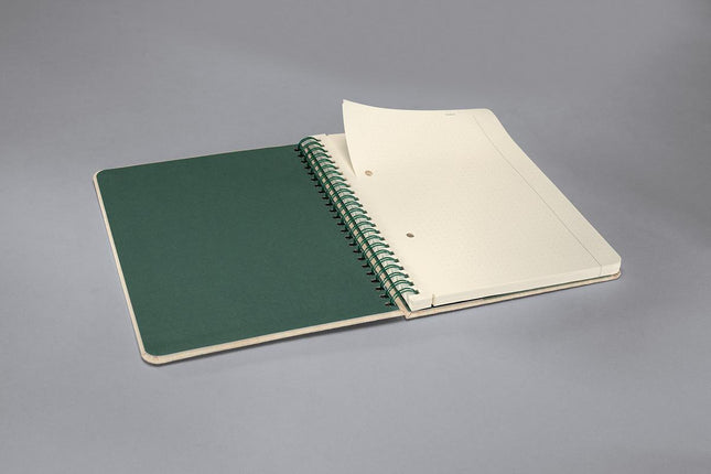 Boek met bamboe kaft, spiraalbinding