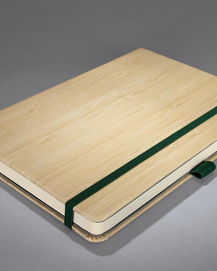 Boek met bamboe kaft, gelijnd