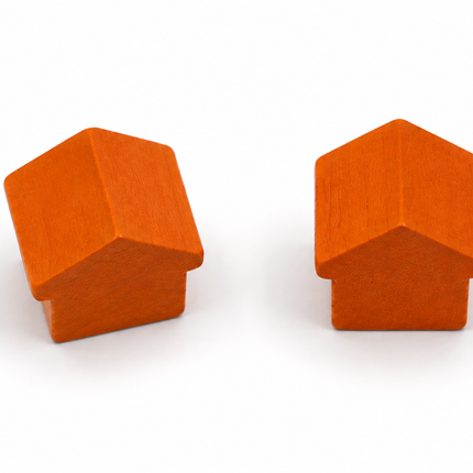 houten hotel - ca. 12x13x12 mm - oranje