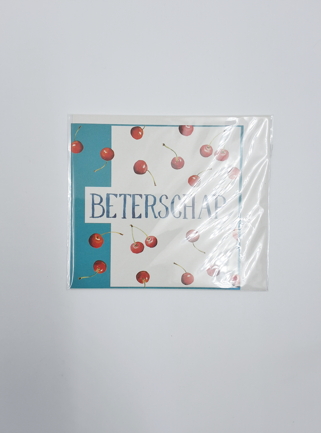 Vierkante wenskaart kersen, "Beterschap" (F04025)