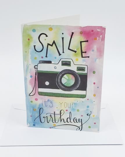Wenskaart smile it's your birthday (F11029)