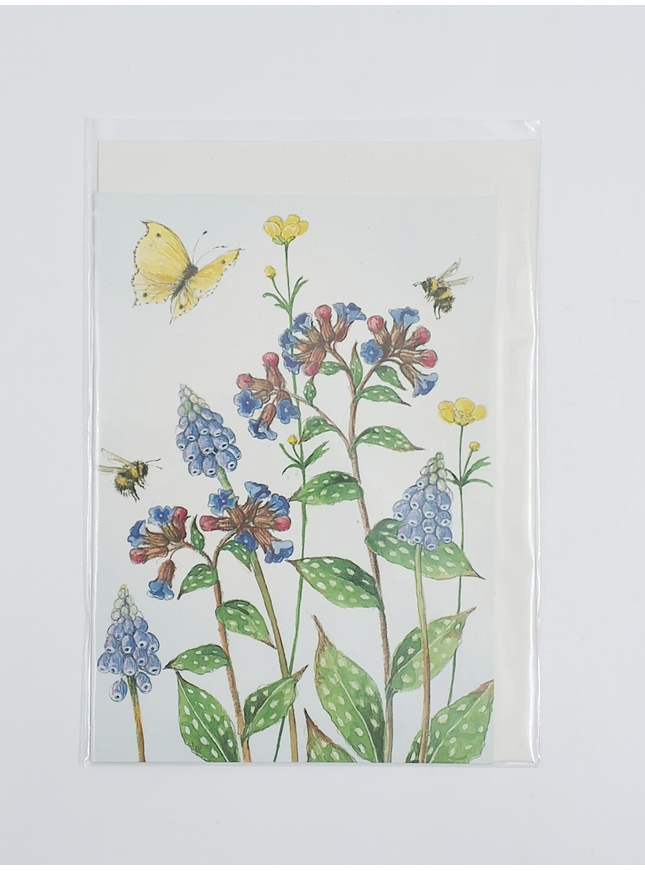 Wenskaart blauwe druifjes longkruid vlinder (F12218)
