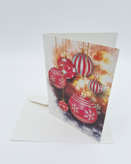 Wenskaart kerstballen rood (F13013)