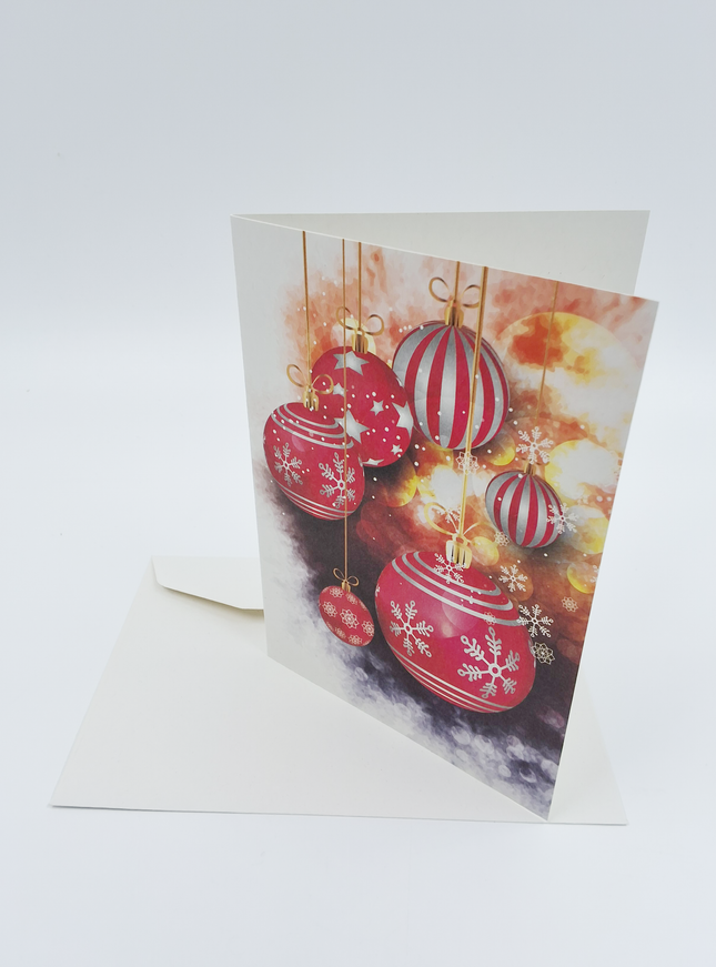 Wenskaart kerstballen rood (F13013)