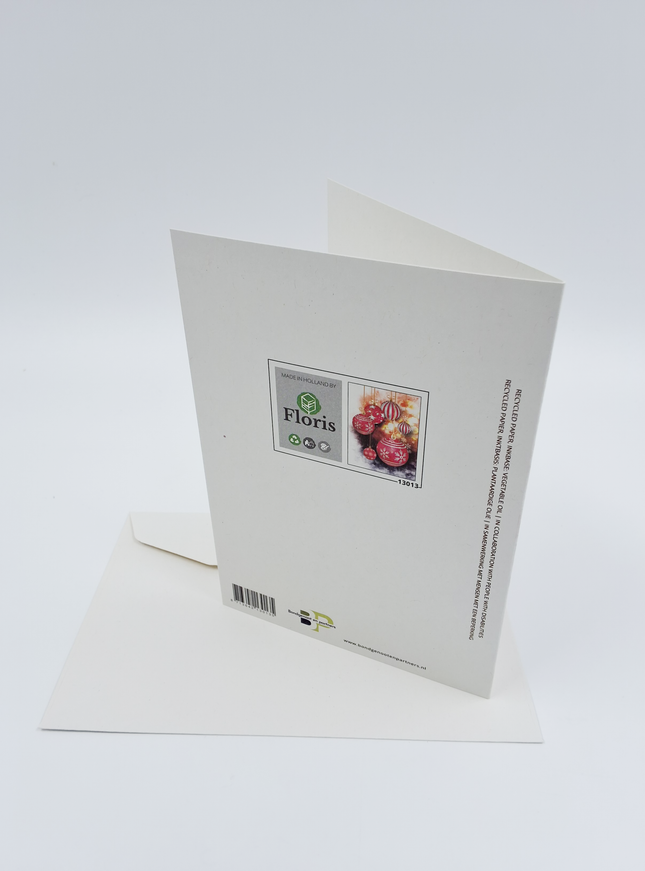 Wenskaart kerstballen rood (F13013)