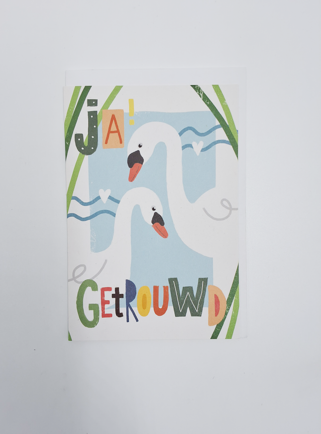 Wenskaart getrouwd zwanen (F15009)