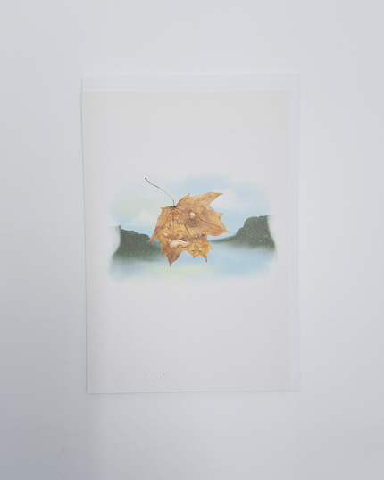 Greeting card leaf and mountains (F15211)